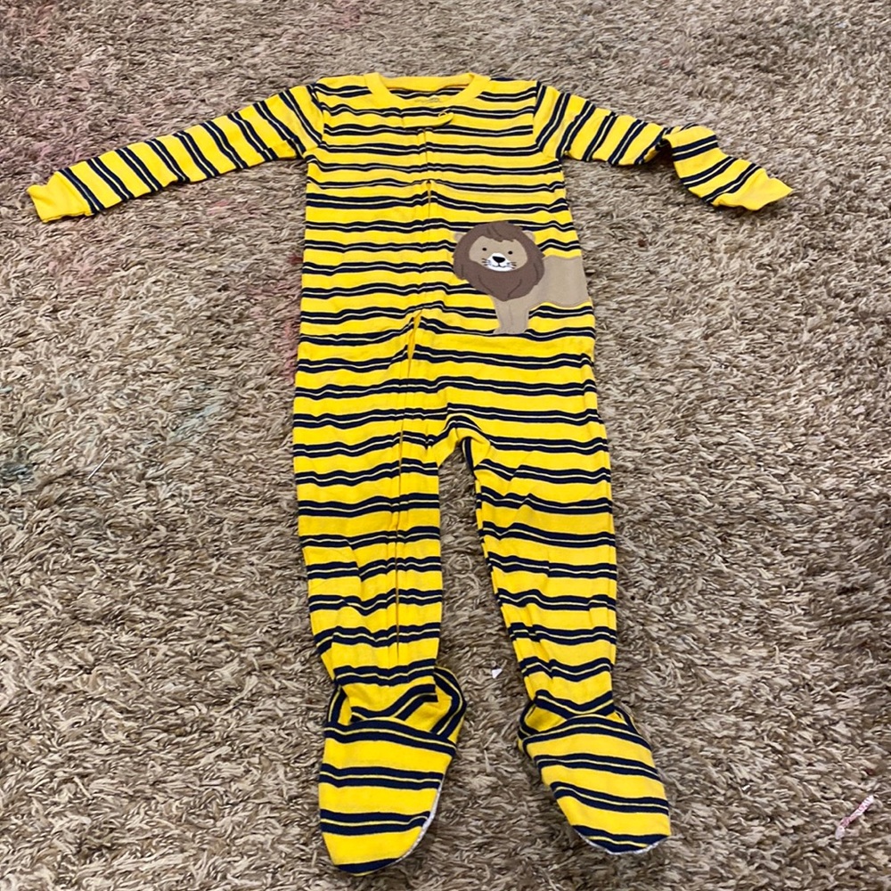 Brand New! 3 sets of Carters Onesies